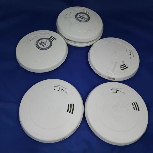 First Alert SMC0210V PC1210V Smoke CO Alarm Detectors Lot 5 Units Parts - Picture 2 of 8
